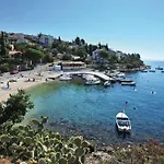 Sirena In Okrug Gornji *