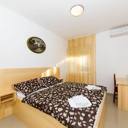 Vikendica Sirena In Okrug Gornji Trogir